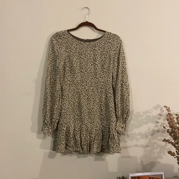 Dresses | Forever 21 Green Floral Long Sleeve Prairie Dress | Poshmark